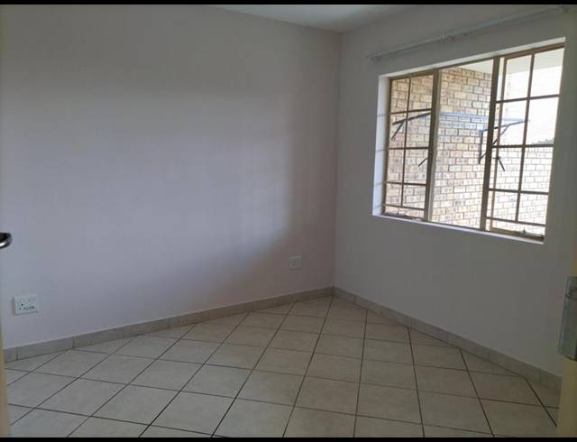 2 BEDROOM PROPERTY TO RENT IN CELTISDAL